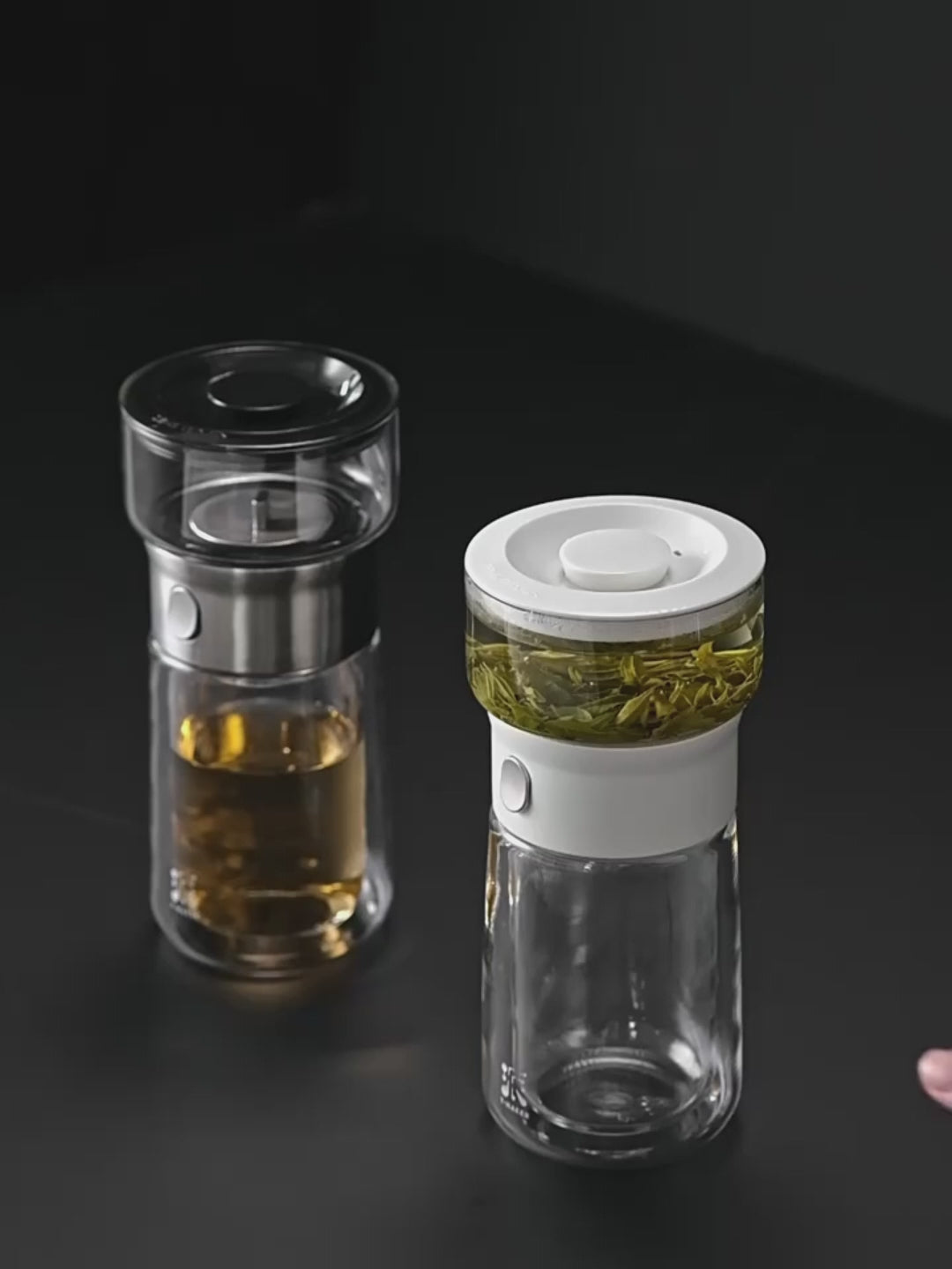 this is an automatic glass teapot travel set